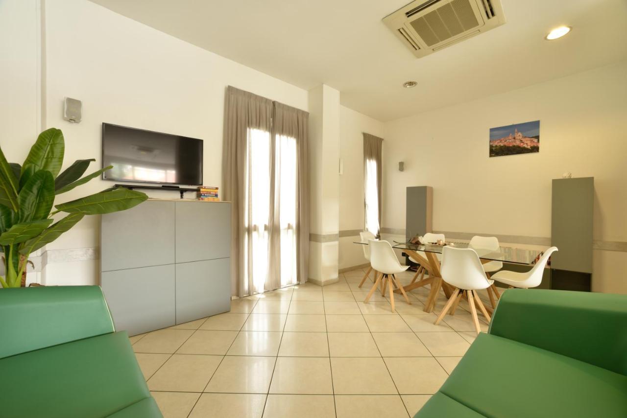 Hotel Ristorante La Marina Mhotelsgroup 圣巴特罗摩艾美尔 外观 照片